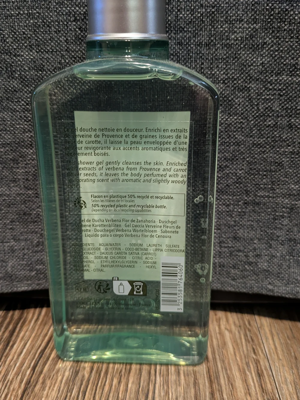 L'OCCITANE Verveine Fleur de Carotte Shower Gel 250ml